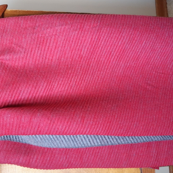 Christina Lee Scarf - Picture 3 of 7